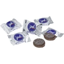 York Peppermint Patties Peppermint Dark Chocolate Candy Bar, 84 Oz., 175/Box (HEC06643) -Gerber || Lindt || Mars Sales s1129273 s7