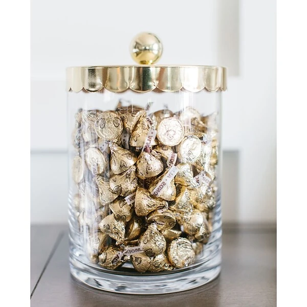 HERSHEY'S KISSES Gold Foil Milk Chocolate With Almonds Pieces, 66.7 Oz., 400/Bag (HEC62083) 5 HERSHEY'S KISSES Gold Foil Milk Chocolate With Almonds Pieces, 66.7 Oz., 400/Bag (HEC62083) - Image 3